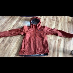 Patagonia men’s/women’s coat